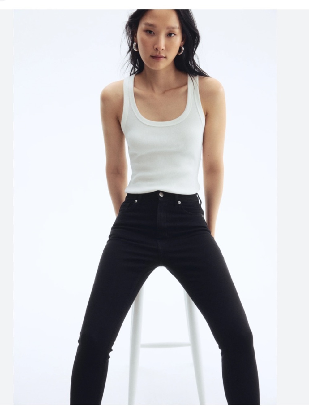 H&M Women's Black Skinny Jeans 32x32